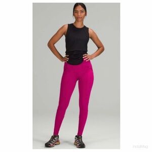 Lululemon Rain Repellent High-Rise Running Tight 28”
Wild Berry Size 12